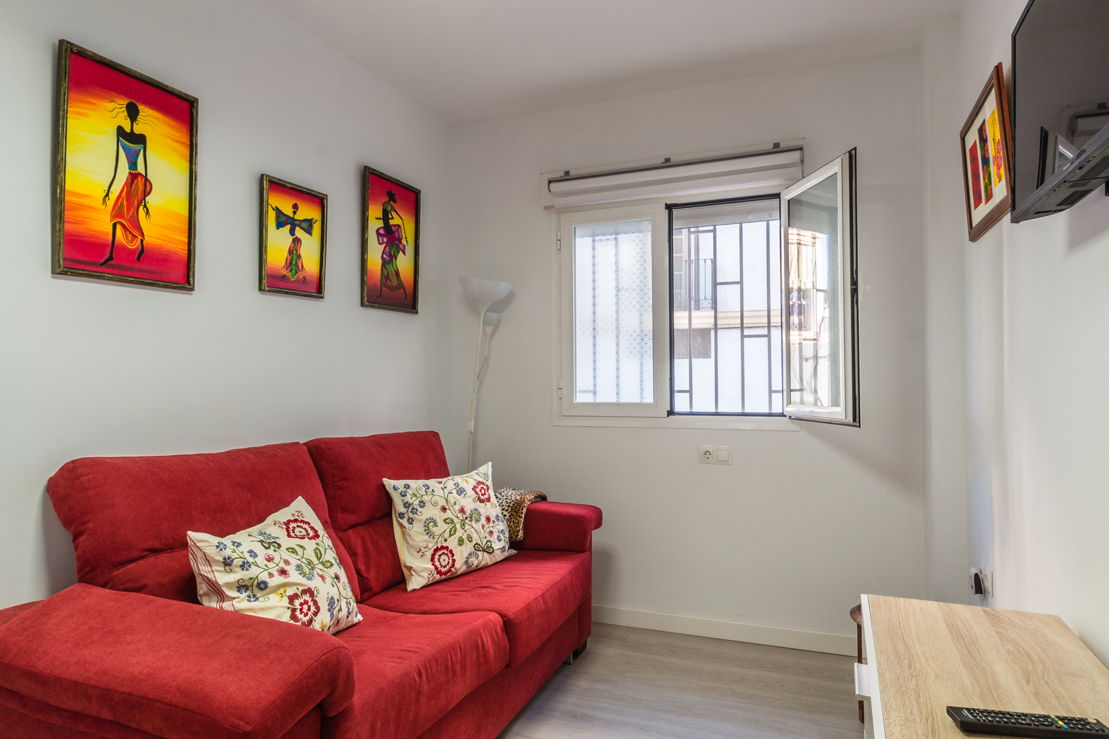 FANTSTICO APARTAMENTO CON GRAN TERRAZA EN MOTRIL