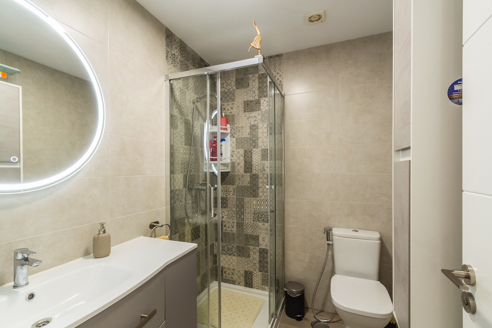 FANTSTICO APARTAMENTO CON GRAN TERRAZA EN MOTRIL