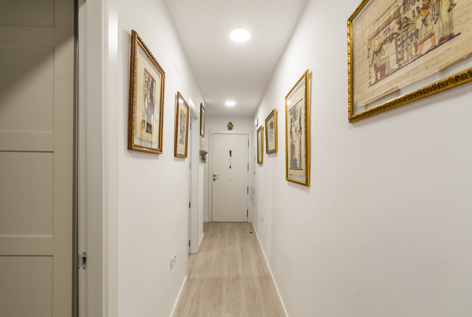 FANTSTICO APARTAMENTO CON GRAN TERRAZA EN MOTRIL