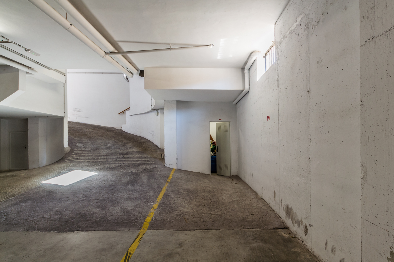 FANTSTICO APARTAMENTO CON GRAN TERRAZA EN MOTRIL