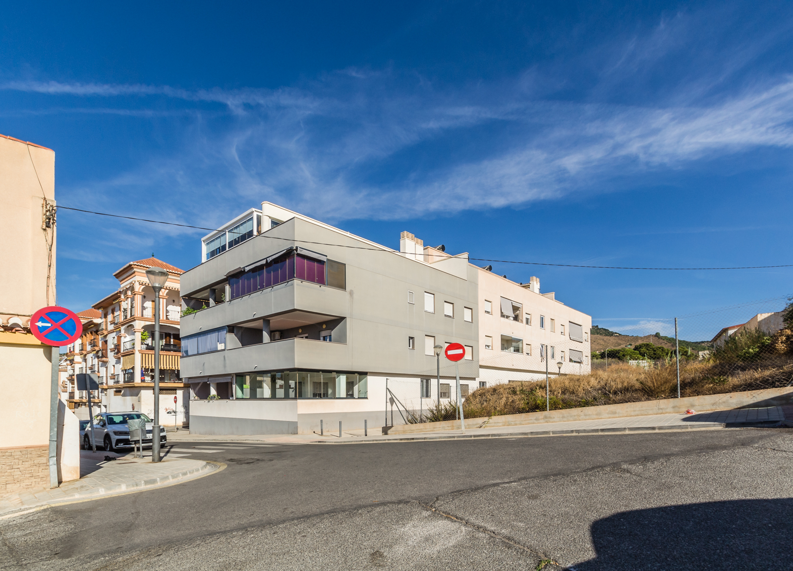 FANTSTICO APARTAMENTO CON GRAN TERRAZA EN MOTRIL