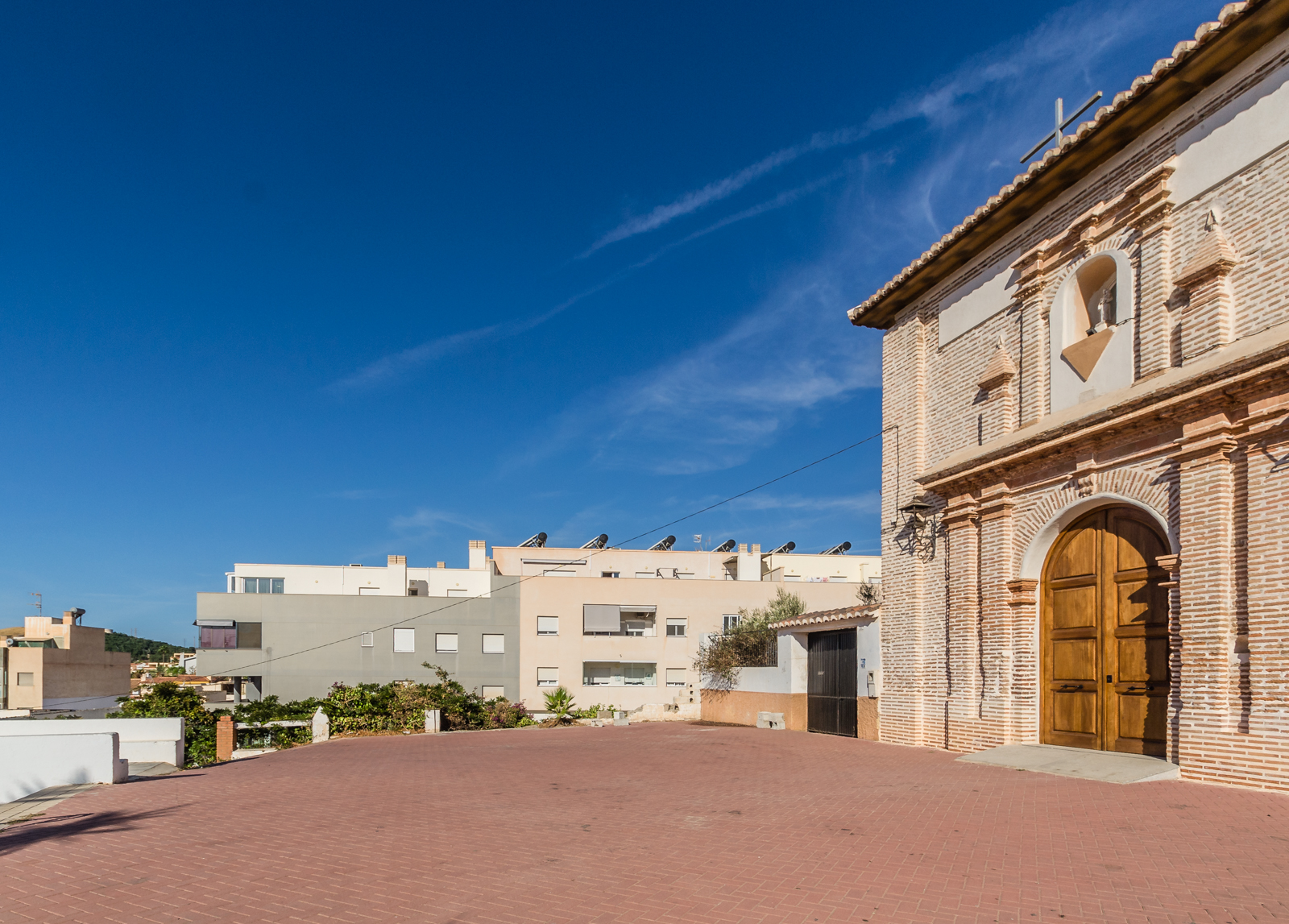 FANTSTICO APARTAMENTO CON GRAN TERRAZA EN MOTRIL