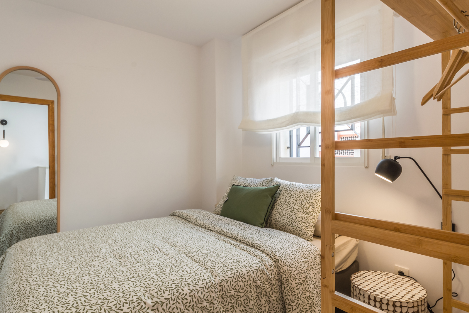 CASA CON PISCINA PRIVADA A 5 MINUTOS DEL CENTRO Y LA PLAYA