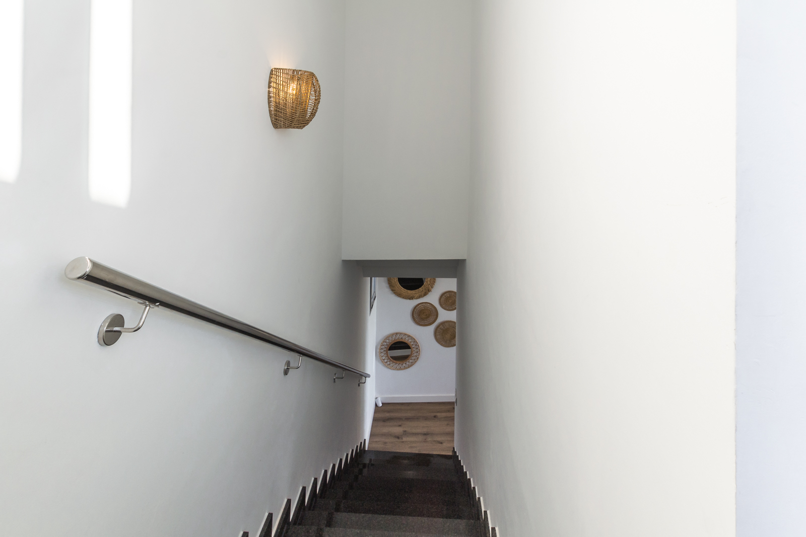 OBRA NUEVA EN LA COSTA TROPICAL: UBICACI�N, VISTAS Y RENTABILIDAD