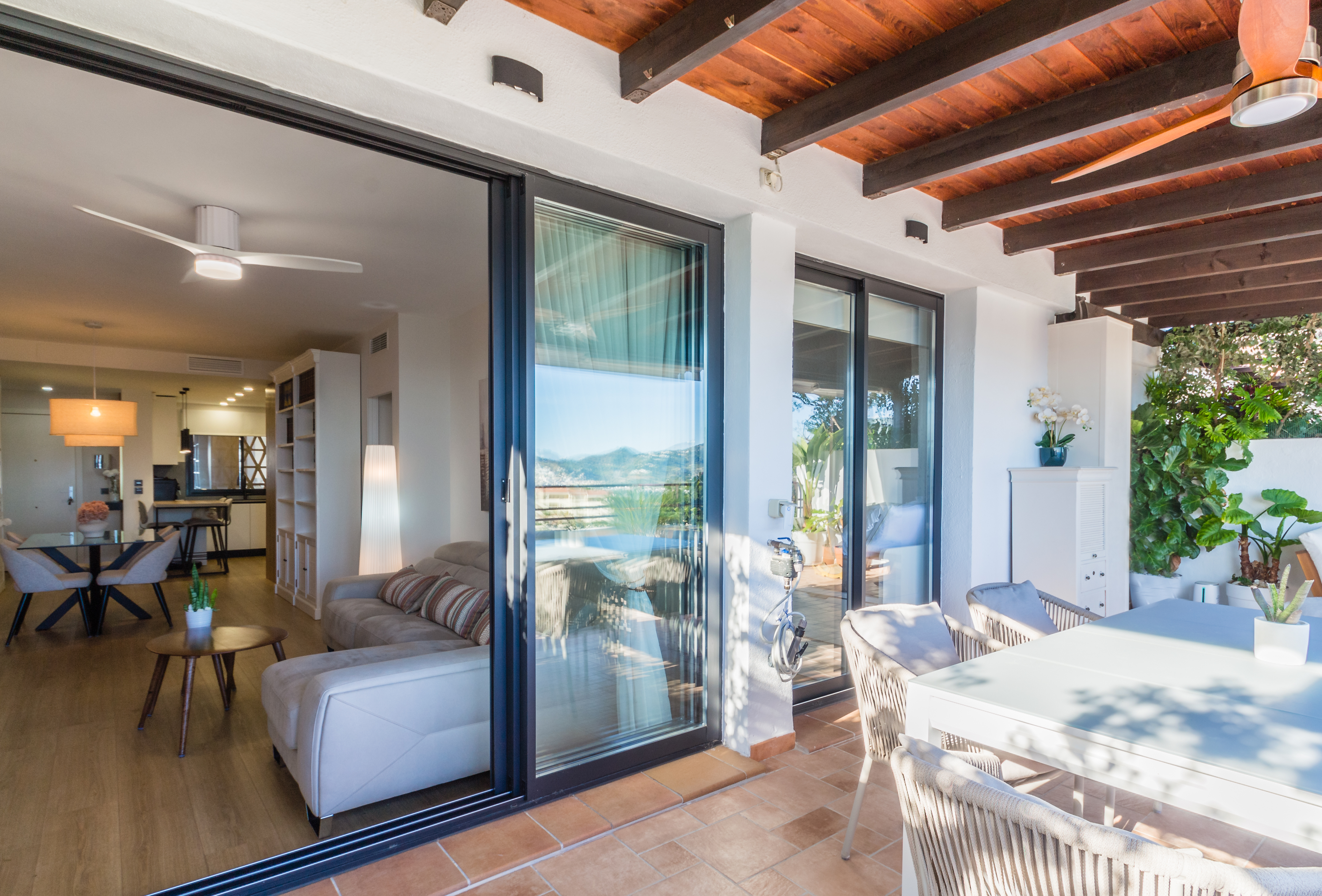 ATICO CON VISTAS AL MAR EN LA HERRADURA