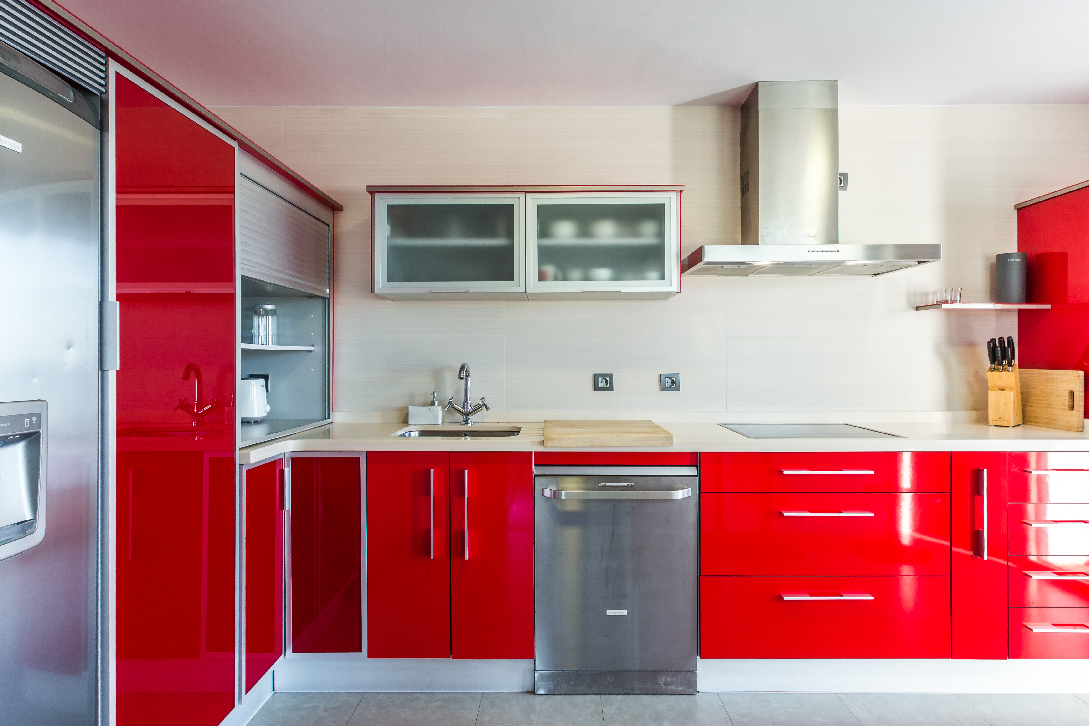 CASA CON PISCINA  Y VISTAS AL MAR EN PLAYA DE CABRIA
