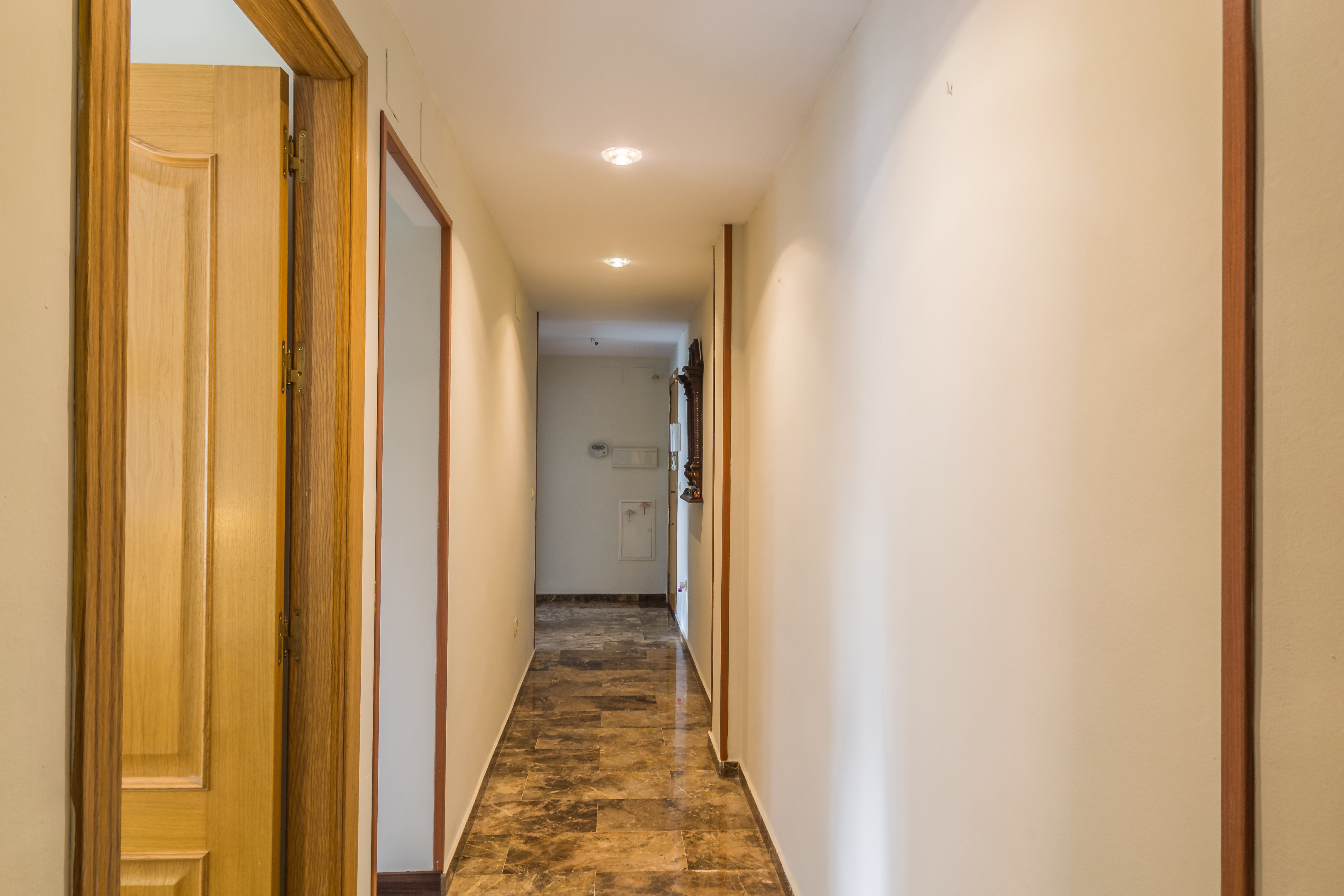 APARTAMENTO EN EL CENTRO DE ALMU��CAR