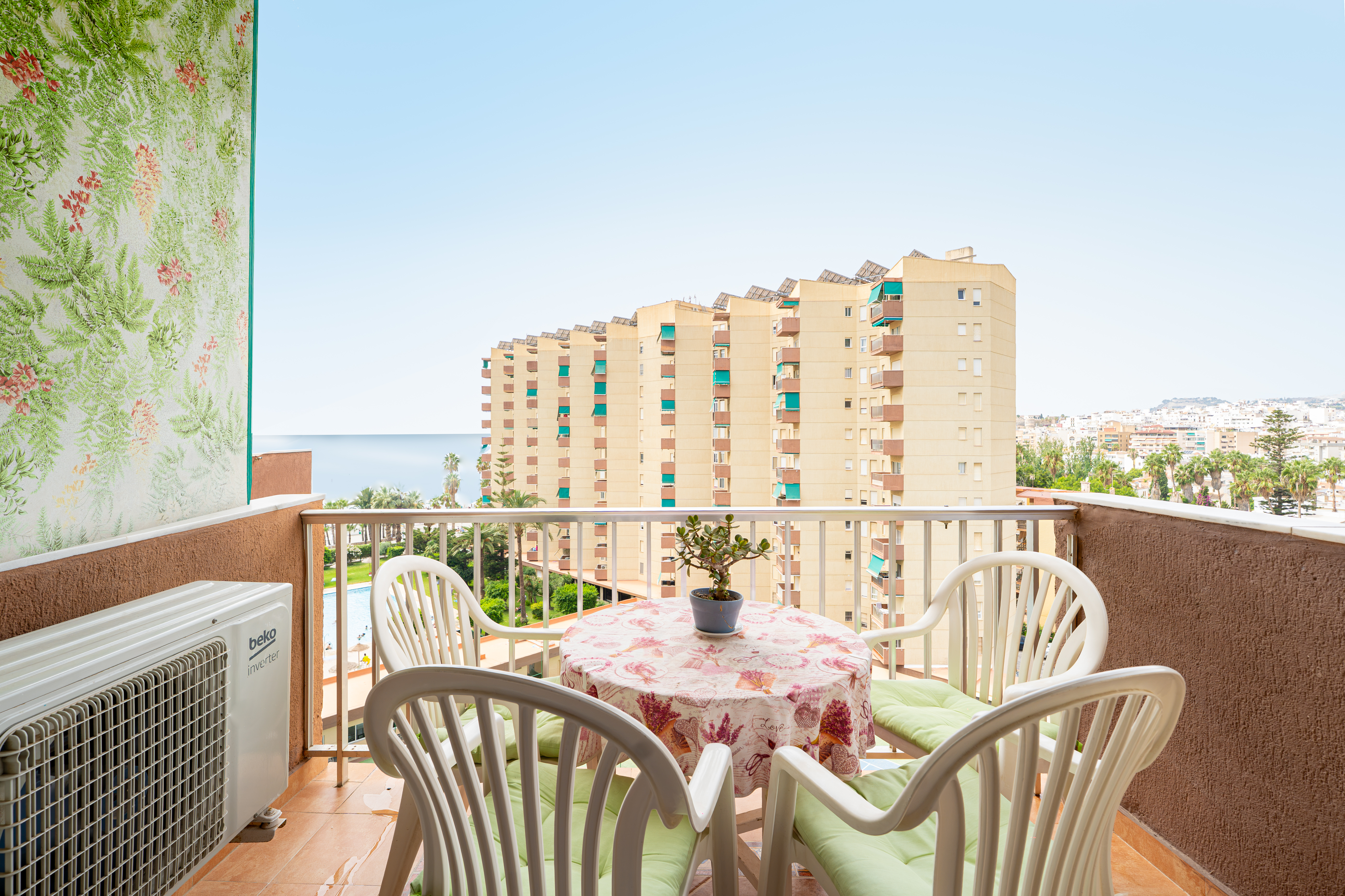 APARTAMENTO EN URBANIZACION GONDOLAS 