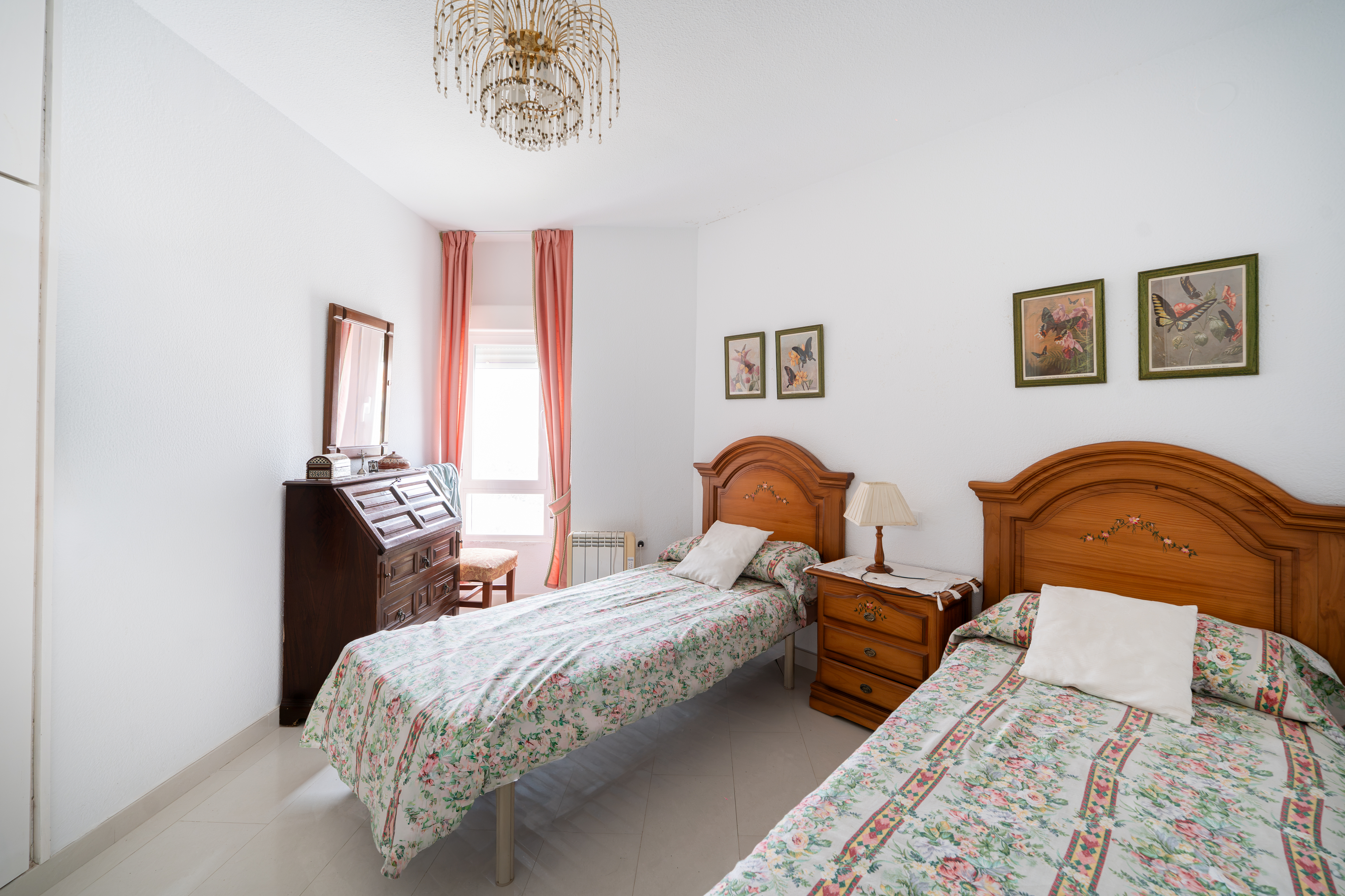 APARTAMENTO EN URBANIZACION GONDOLAS 