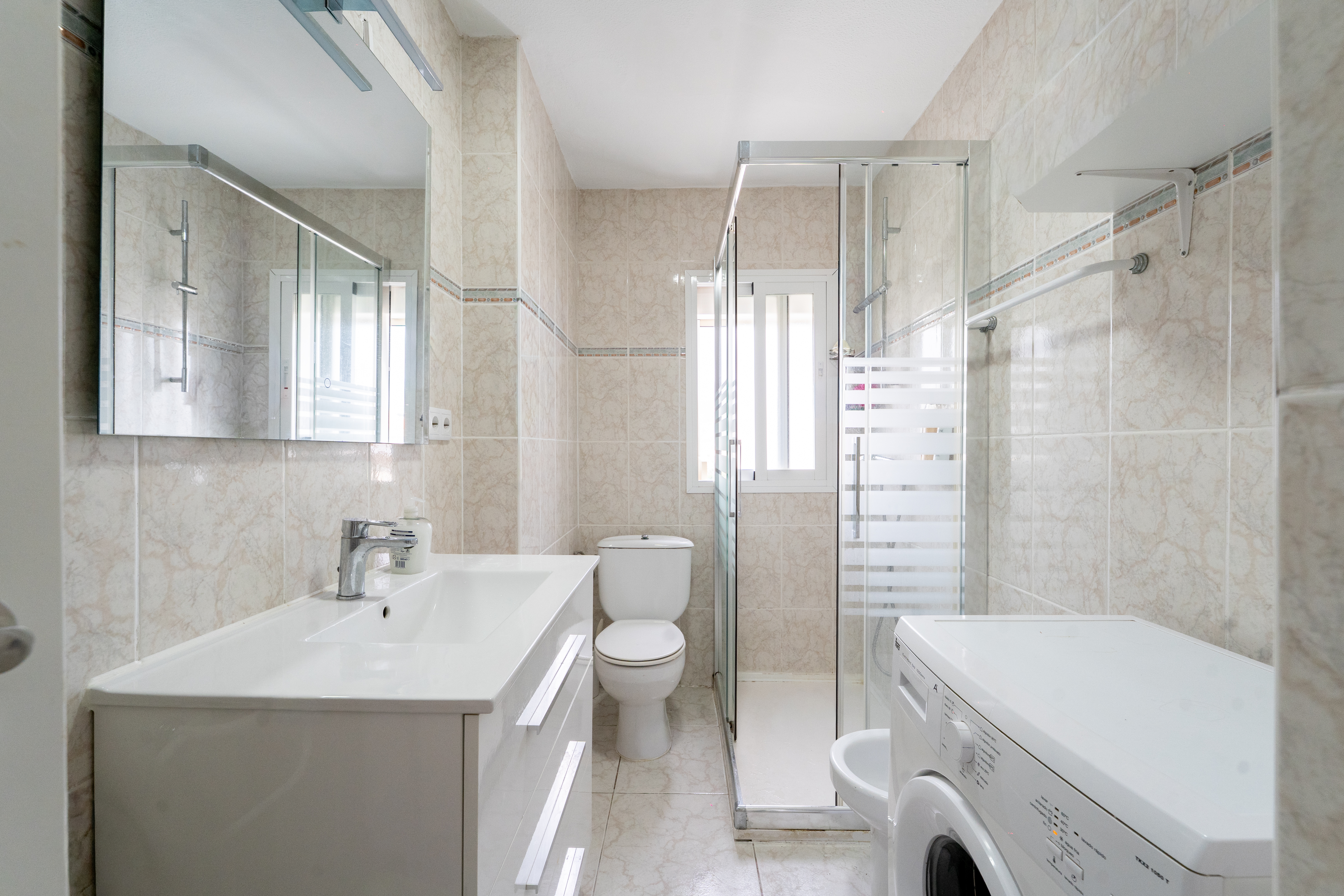 APARTAMENTO EN URBANIZACION GONDOLAS 