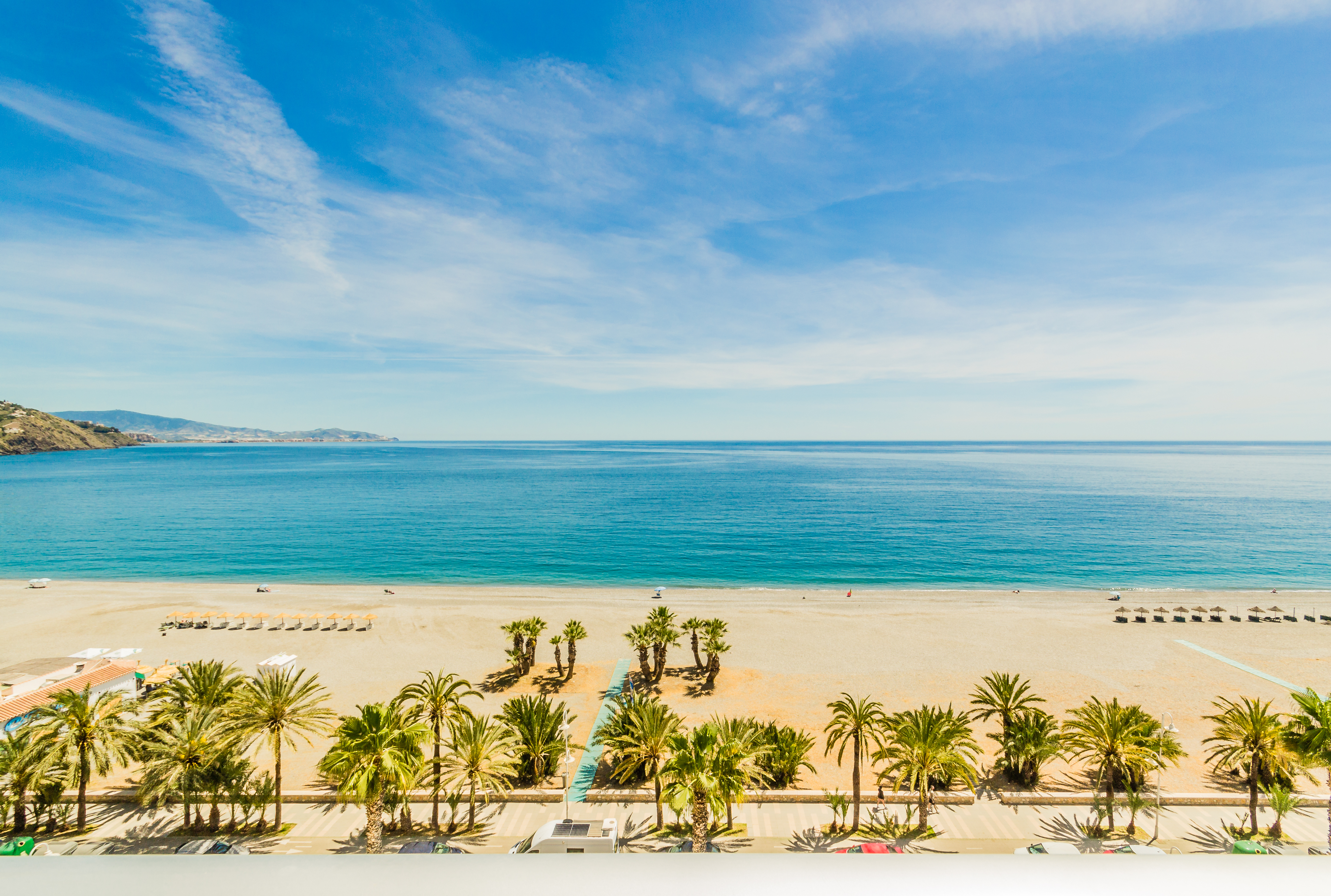 ESPECTACULAR �TICO CON JACUZZI