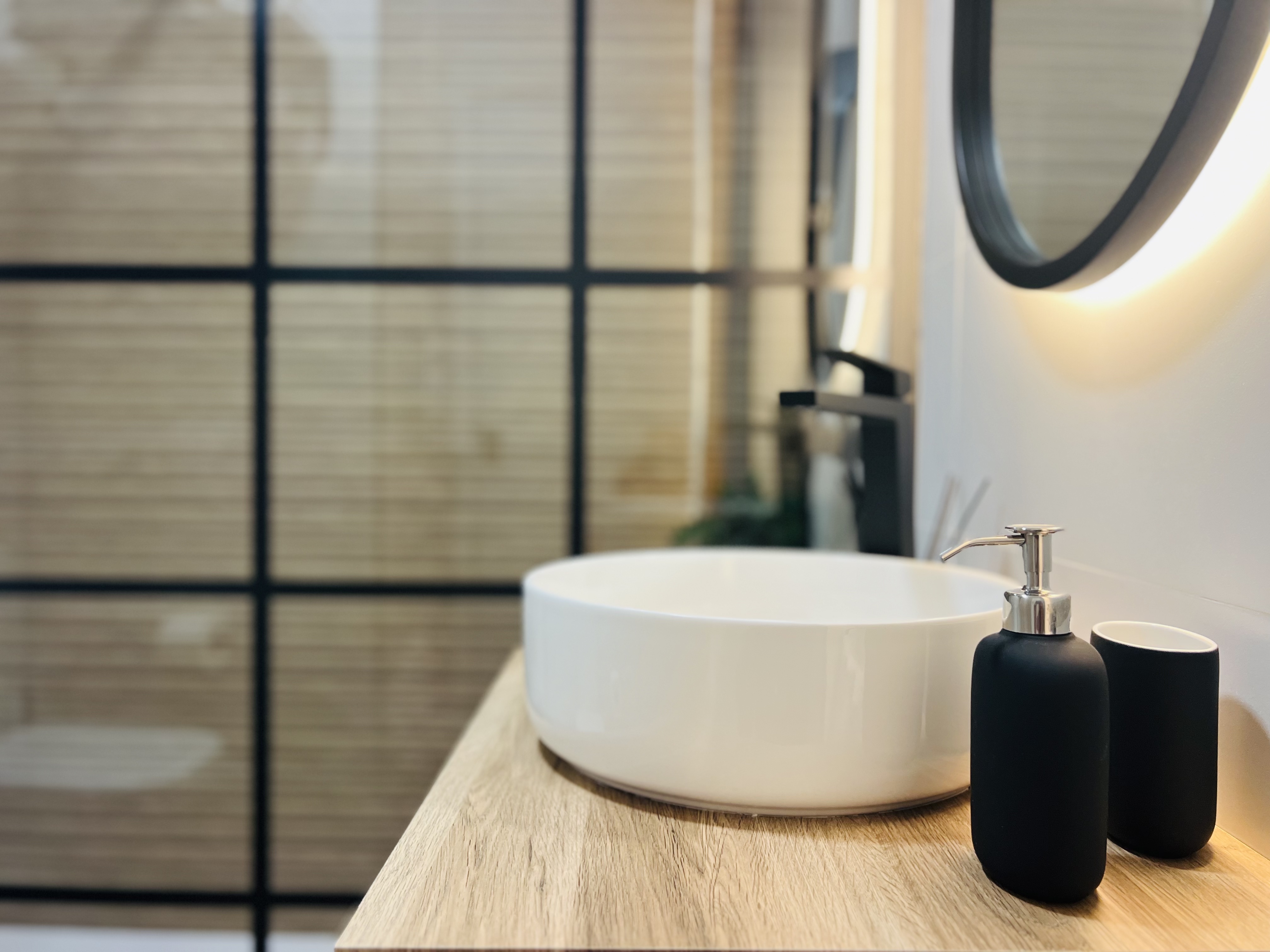 APARTAMENTO EN PASEO REINA SOFA 