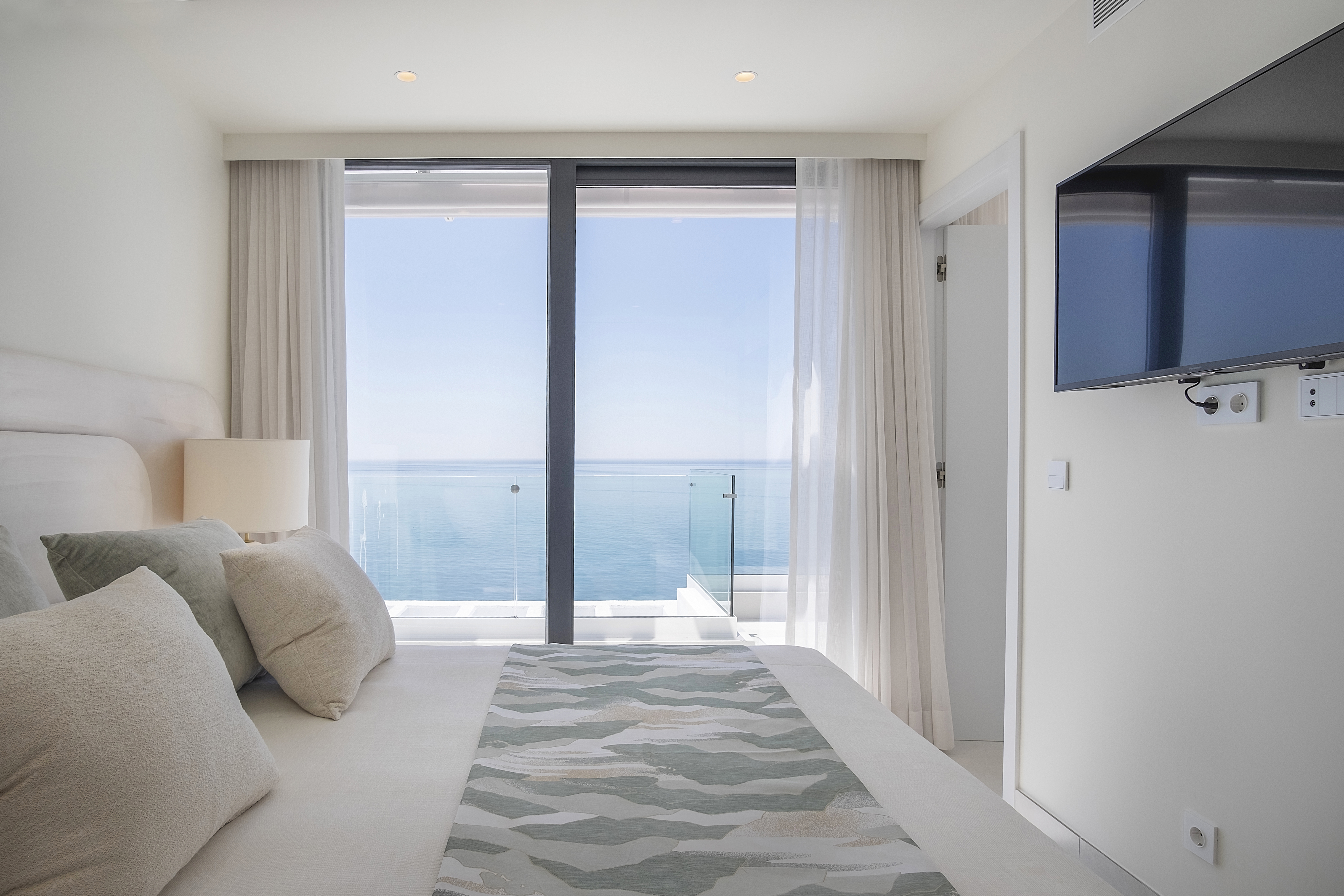 PROMOCIN VIVIENDAS DE LUJO CON VISTAS AL MAR