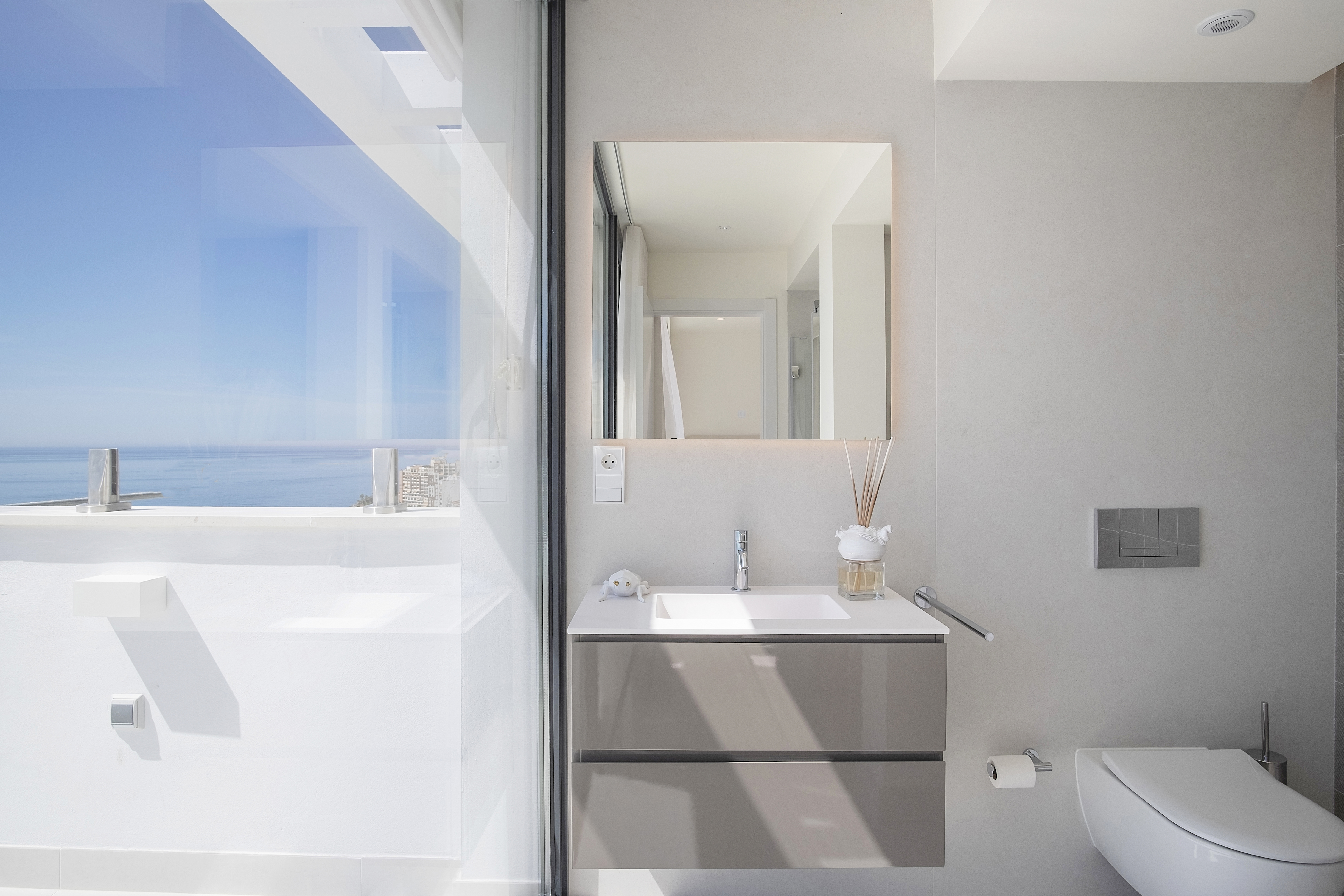 PROMOCIN VIVIENDAS DE LUJO CON VISTAS AL MAR
