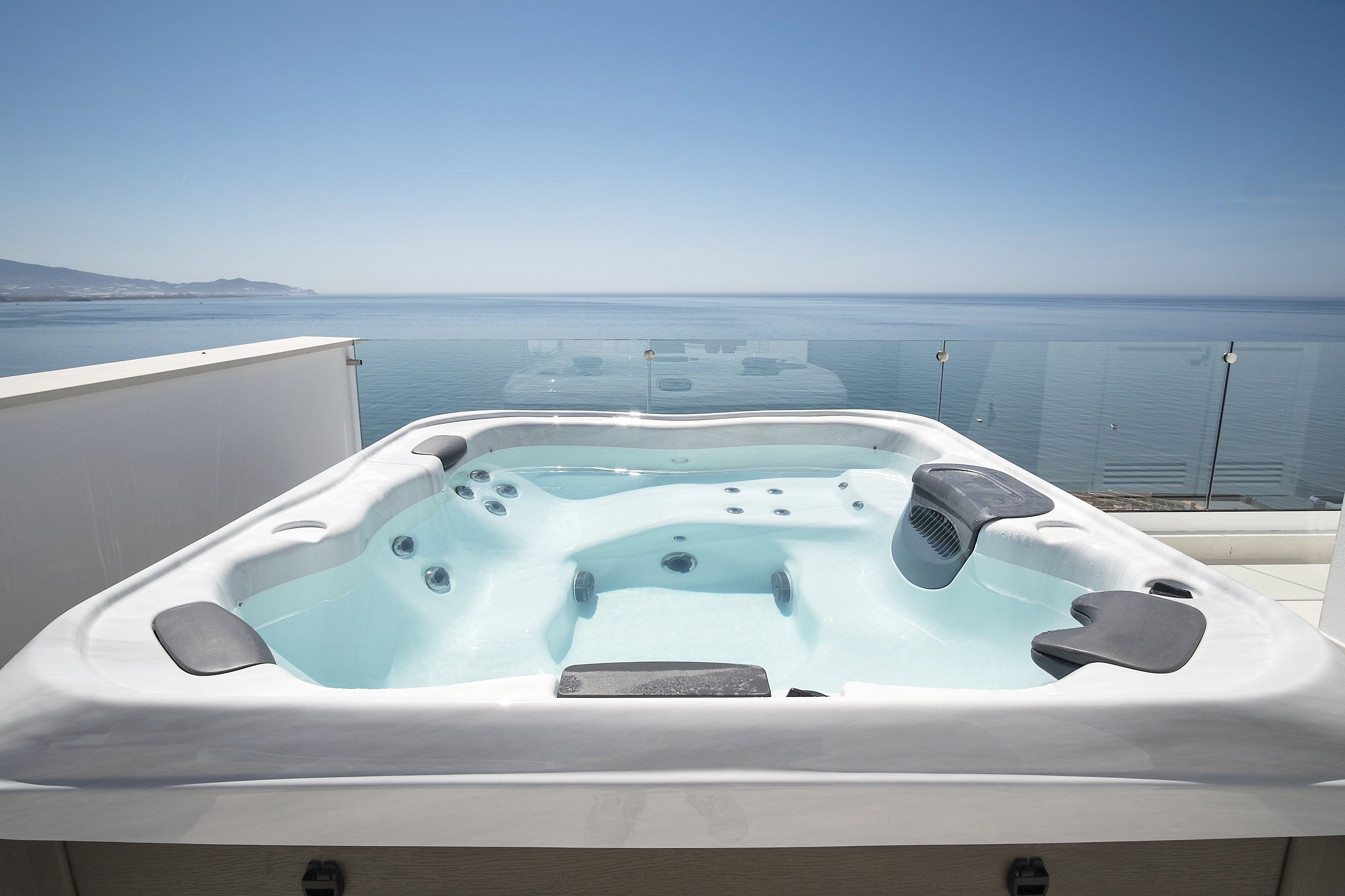 PROMOCIN VIVIENDAS DE LUJO CON VISTAS AL MAR