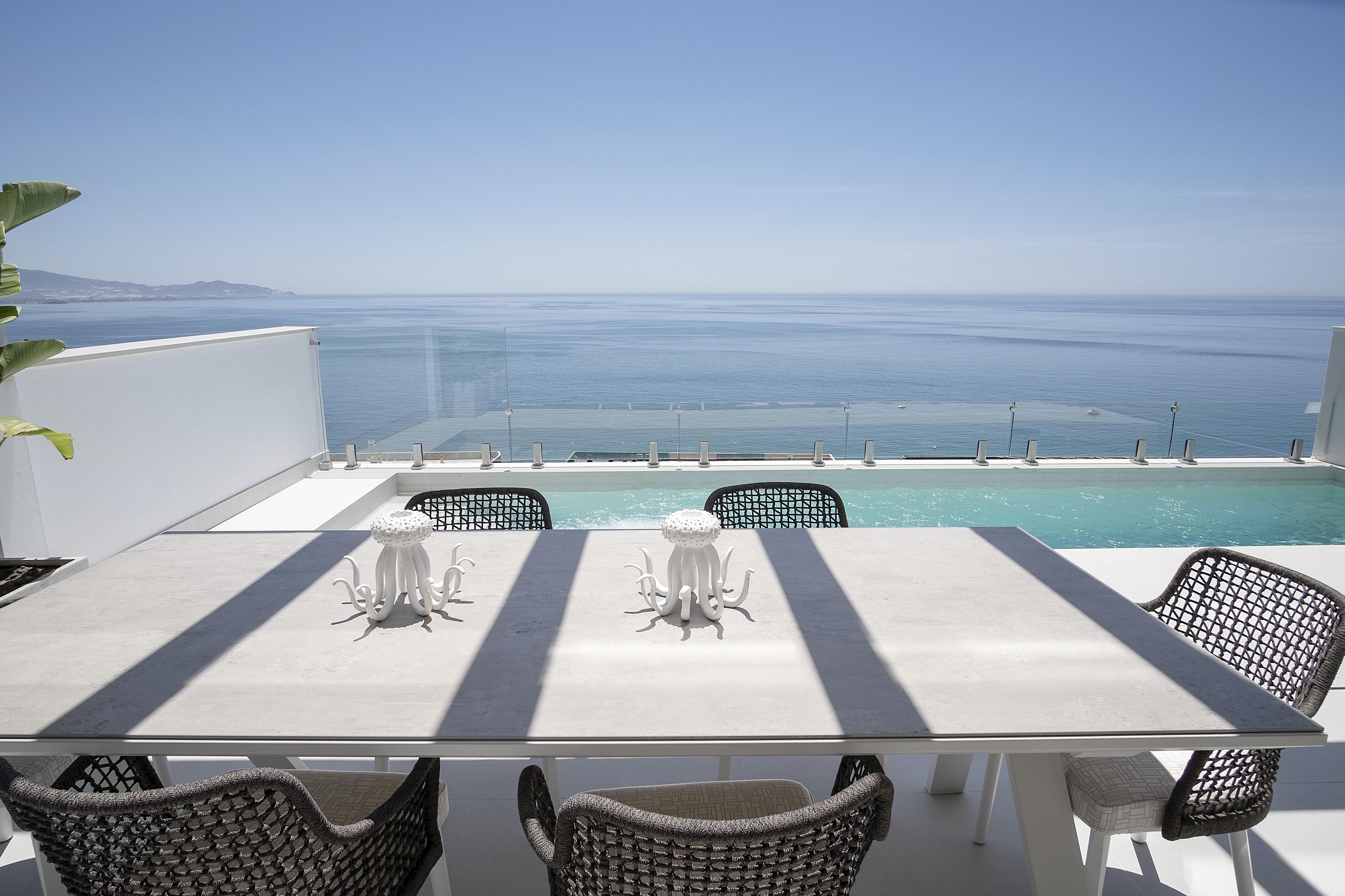 PROMOCIN VIVIENDAS DE LUJO CON VISTAS AL MAR