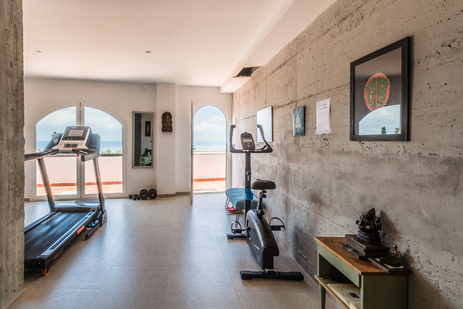 FANTASTICA CASA EN COTOBRO