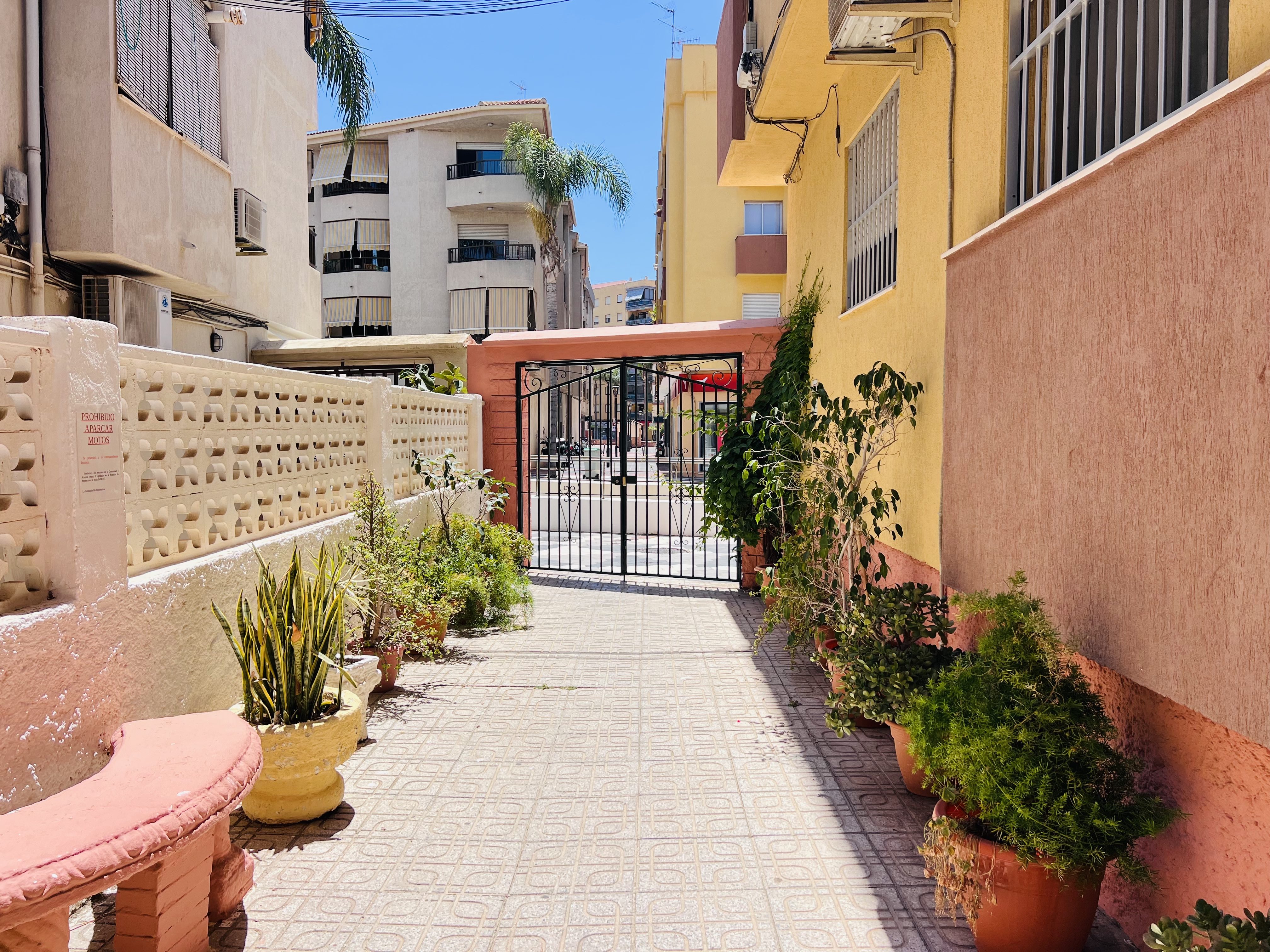 APARTAMENTO A 5 MINUTOS DE LA PLAYA 
