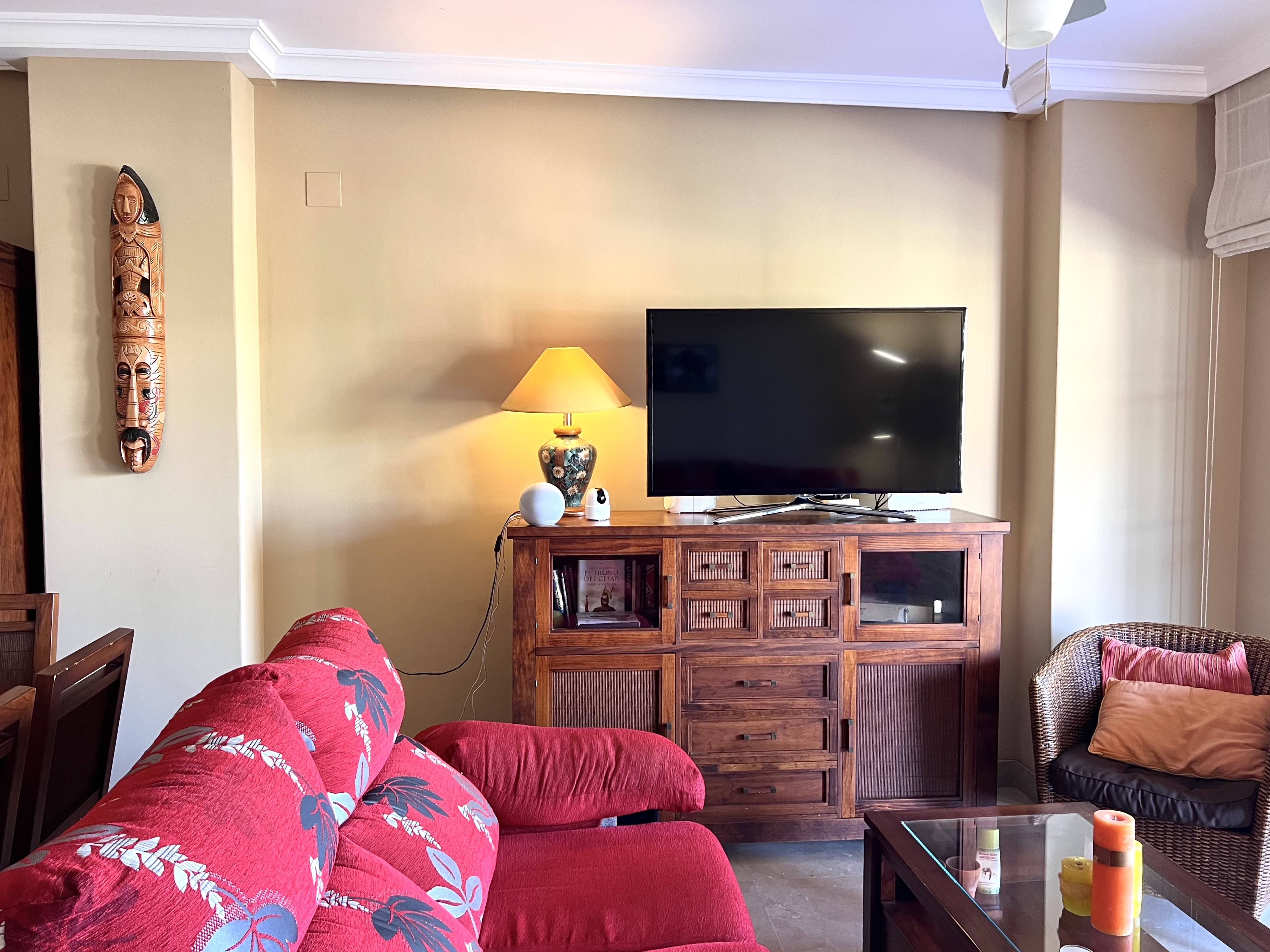 BONITO APARTAMENTO EN PLAYA CALABAJO 