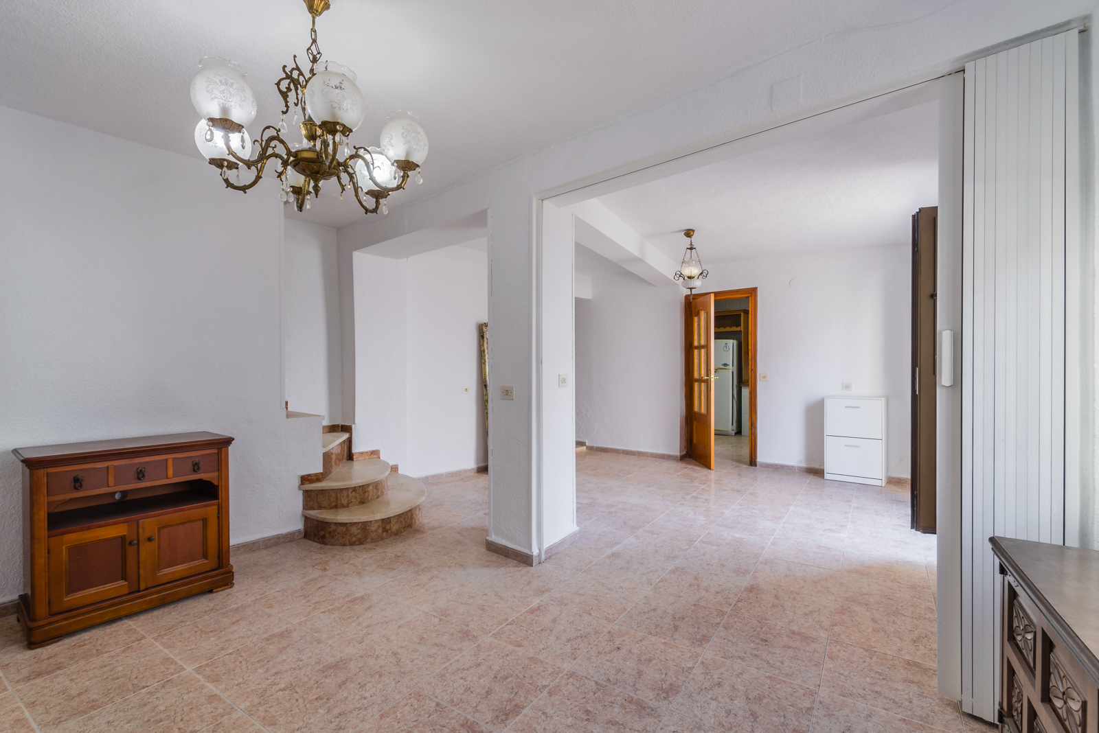 CASA DE PUEBLO EN EL CASCO HISTÓRICO DE ALMUÑÉCAR
