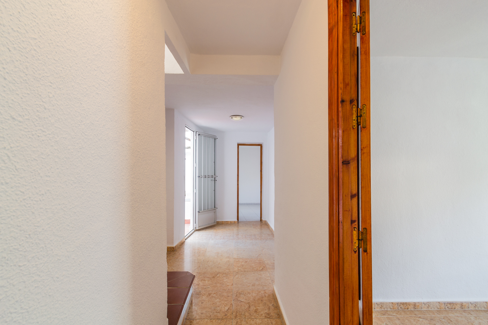 CASA DE PUEBLO EN EL CASCO HISTÓRICO DE ALMUÑÉCAR