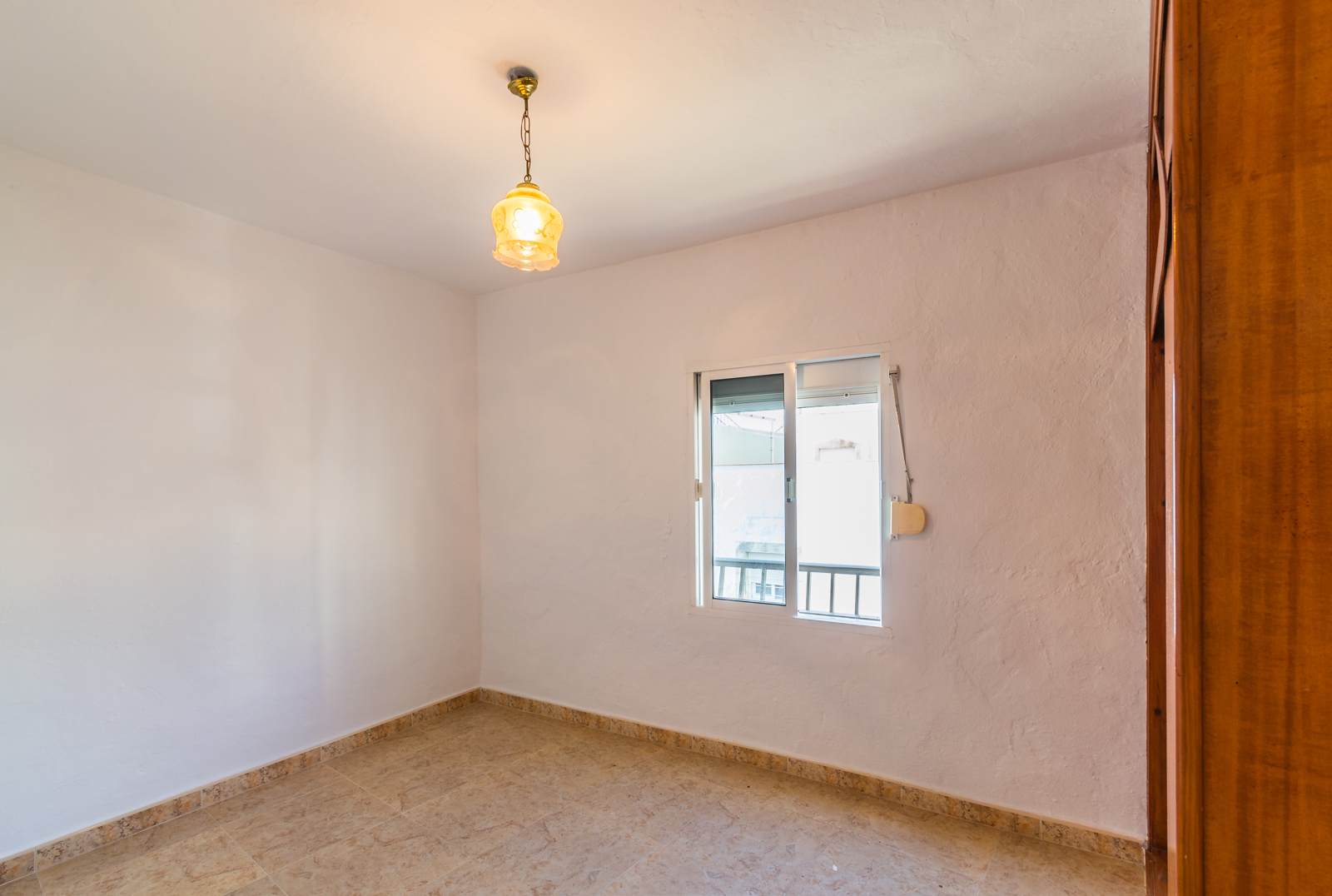 CASA DE PUEBLO EN EL CASCO HISTÓRICO DE ALMUÑÉCAR