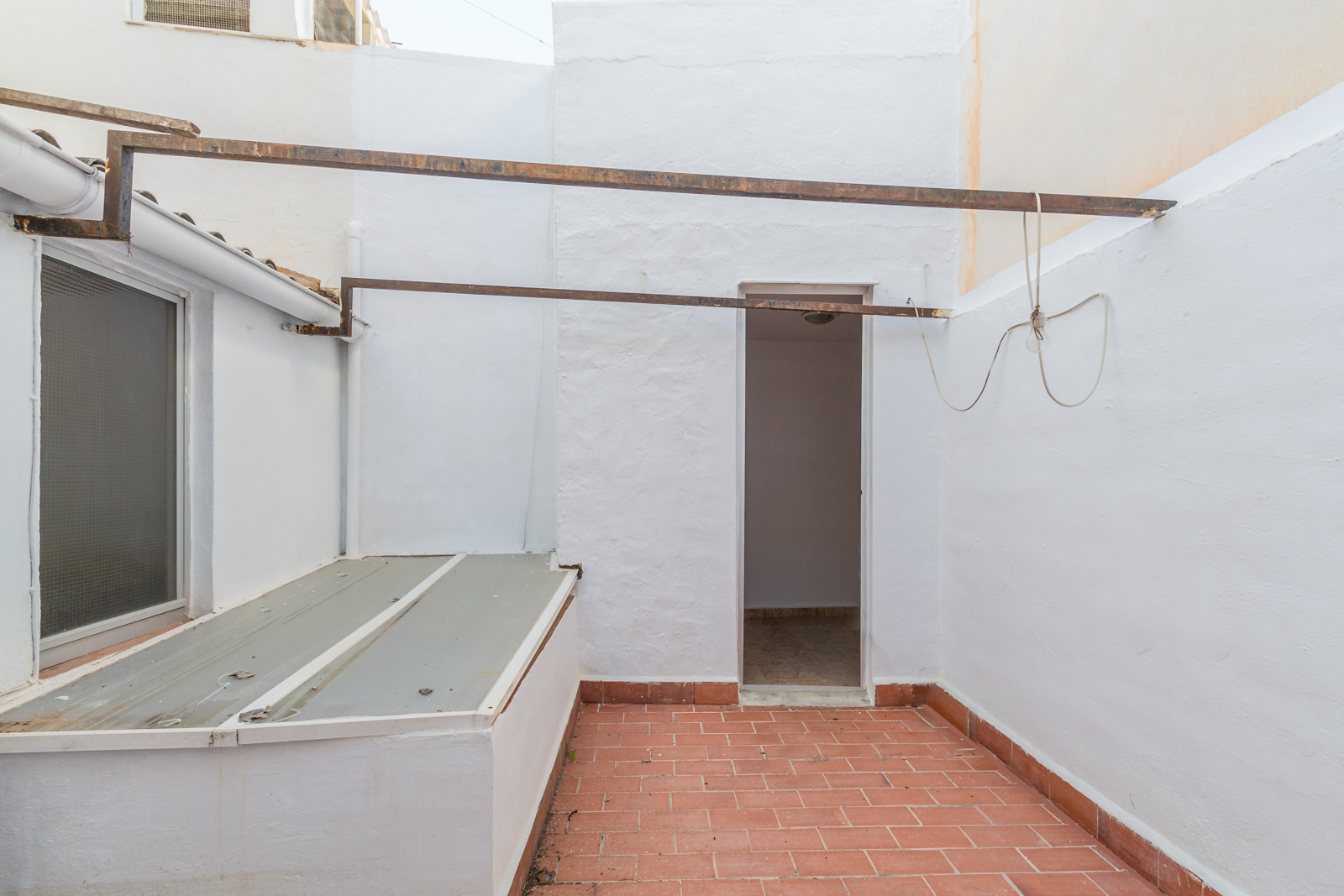 CASA DE PUEBLO EN EL CASCO HISTÓRICO DE ALMUÑÉCAR