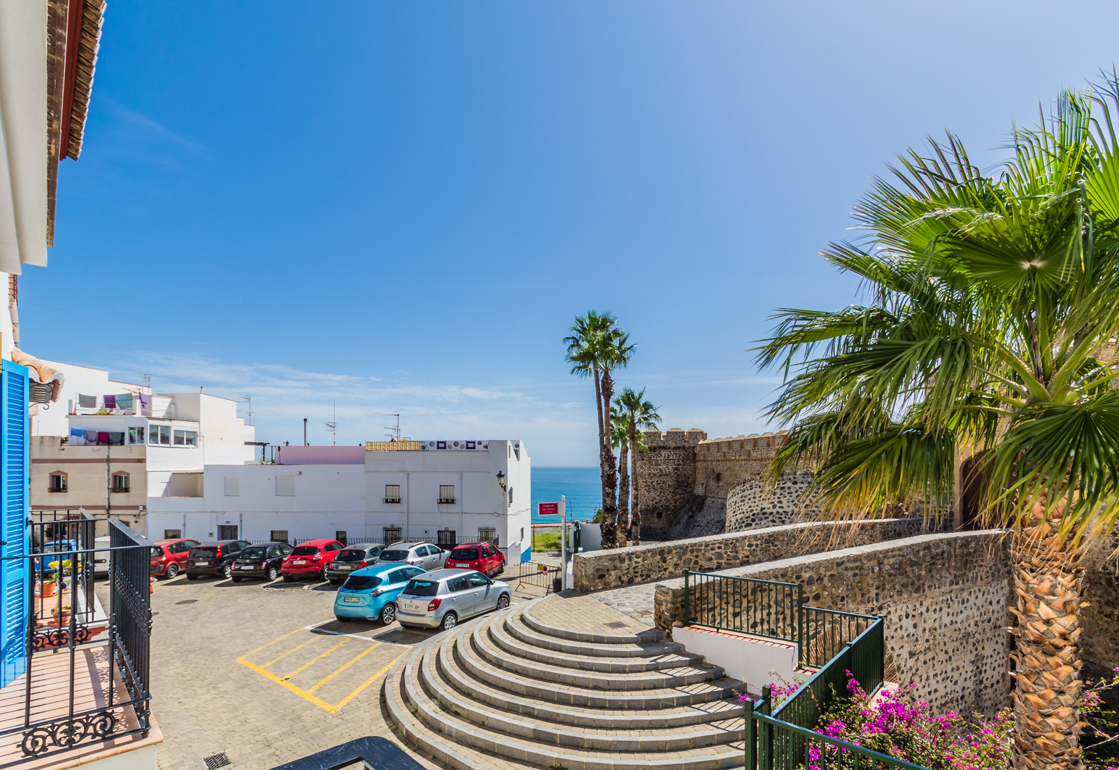 PRECIOSA CASA DE PUEBLO EN EL CASCO HISTRICO DE ALMUCAR