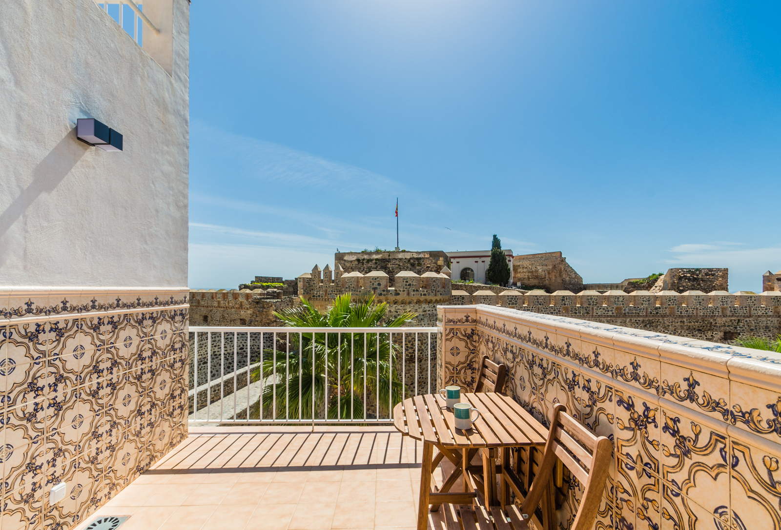 PRECIOSA CASA DE PUEBLO EN EL CASCO HISTRICO DE ALMUCAR