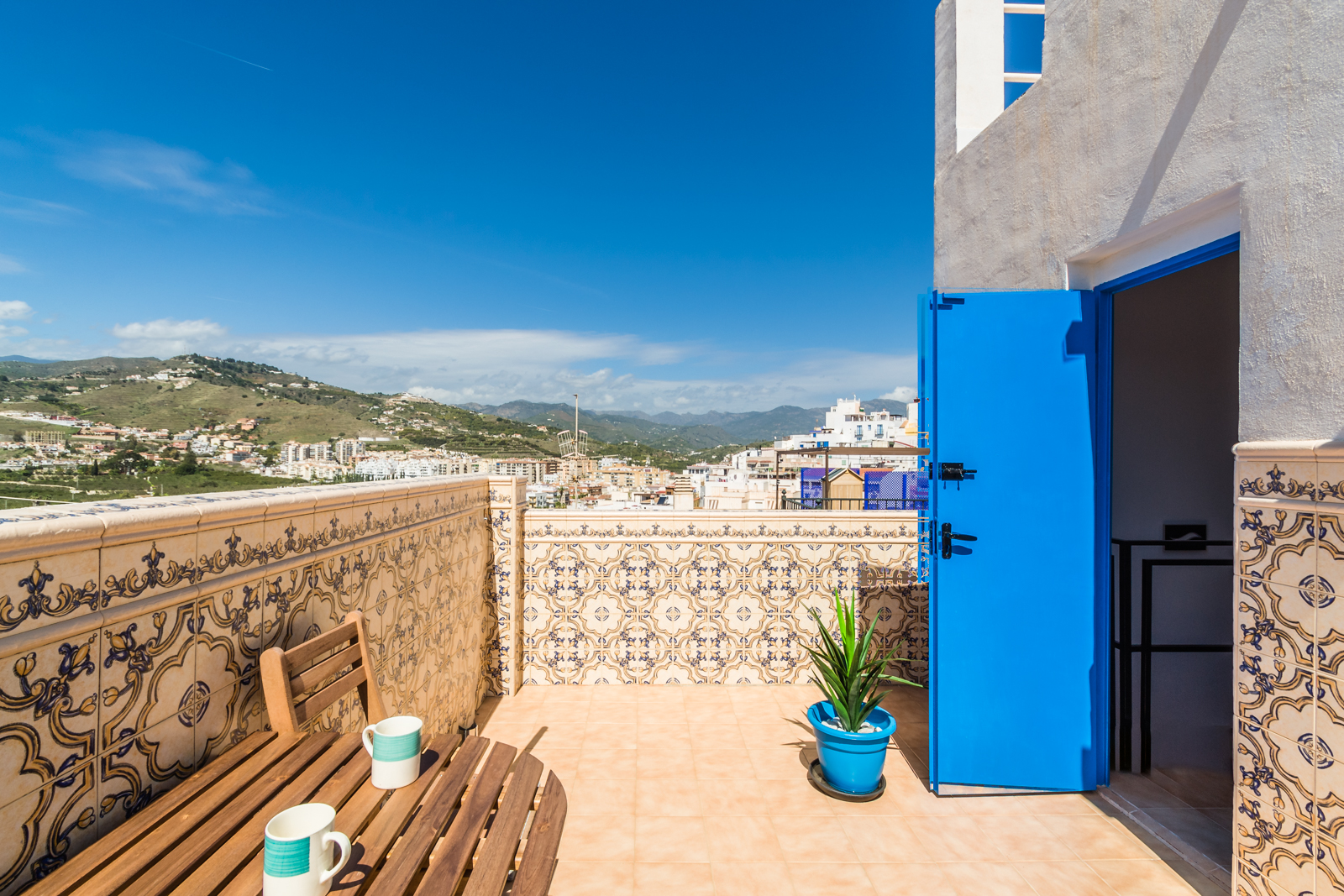 PRECIOSA CASA DE PUEBLO EN EL CASCO HISTRICO DE ALMUCAR