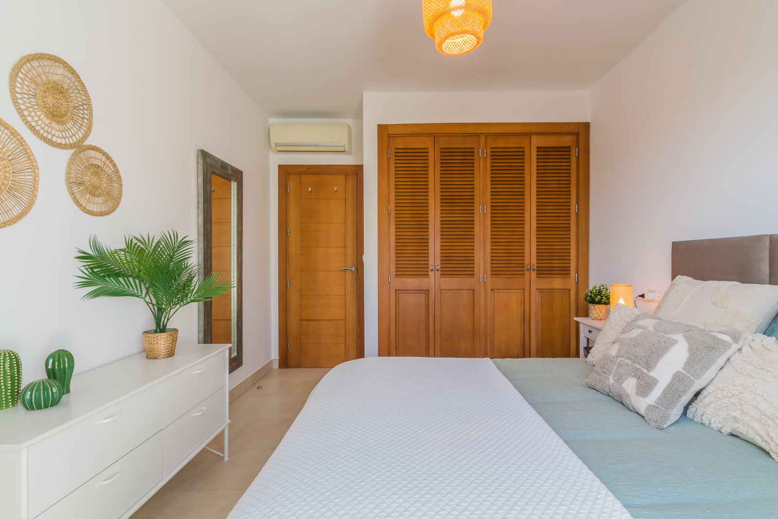 ESPECTACULAR APARTAMENTO CON TERRAZA EN 