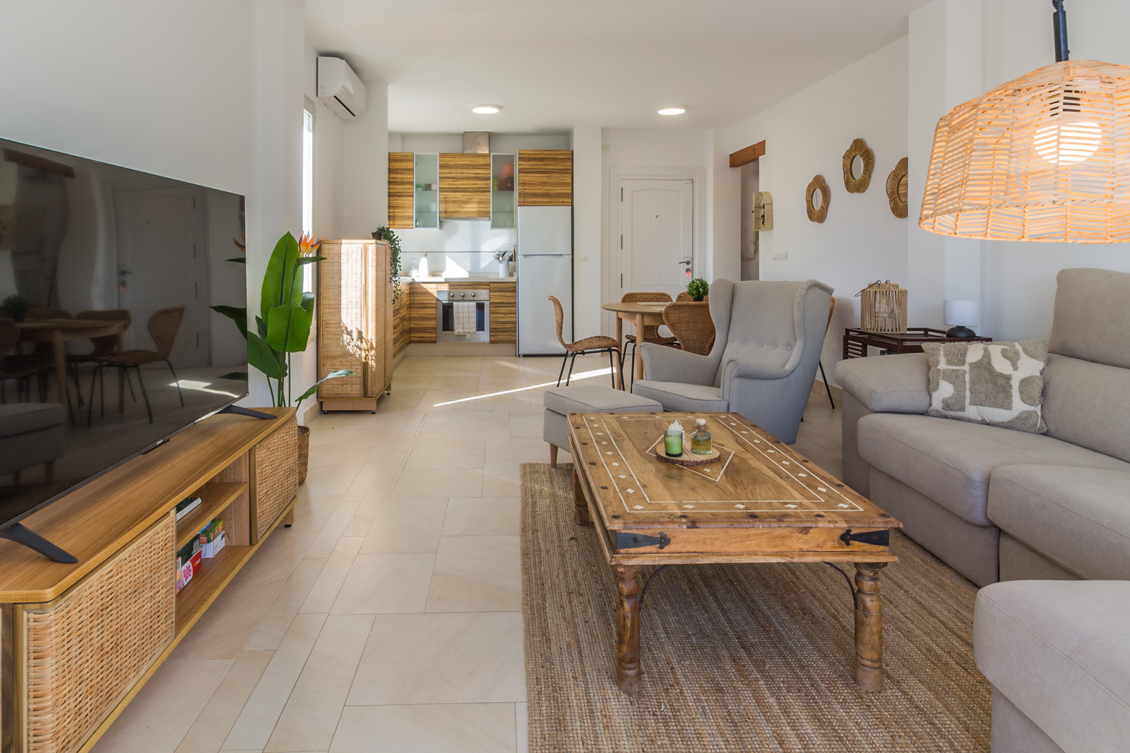 ESPECTACULAR APARTAMENTO CON TERRAZA EN 