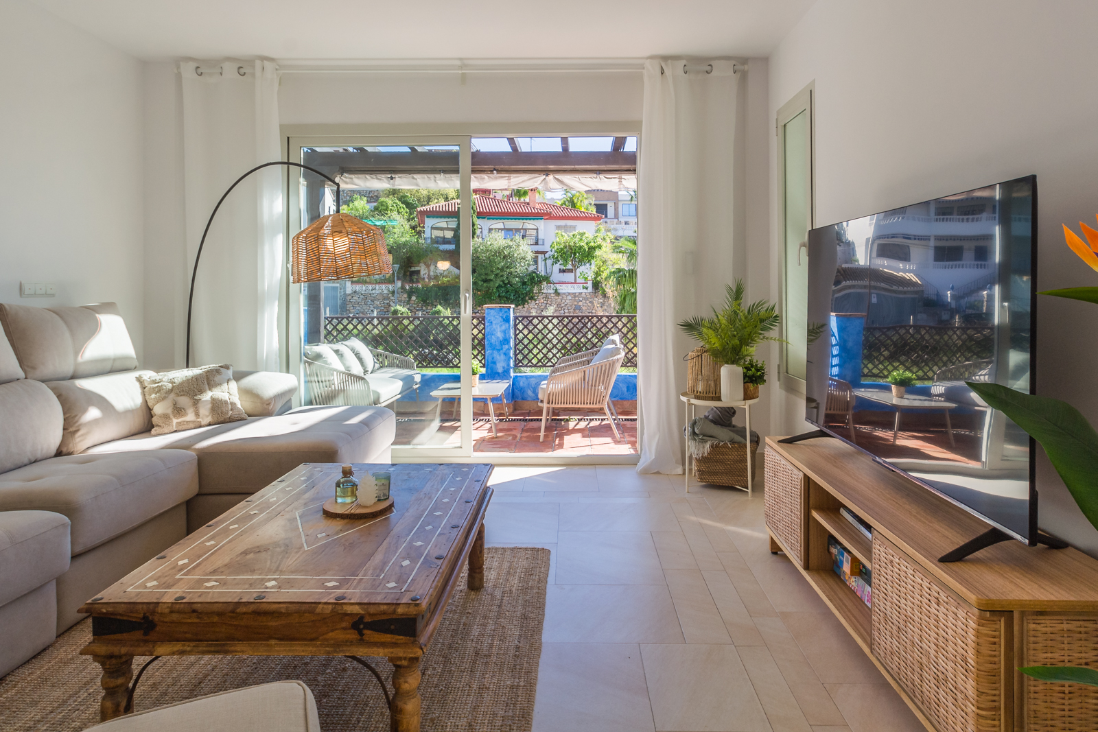 ESPECTACULAR APARTAMENTO CON TERRAZA EN 