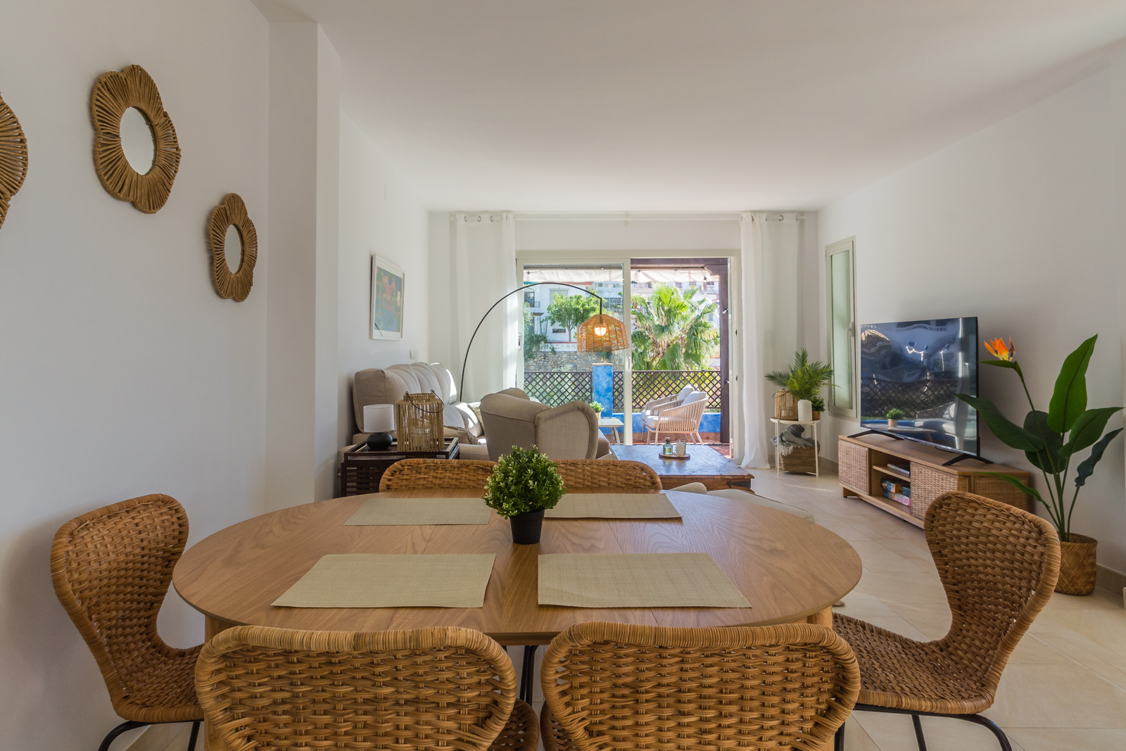 ESPECTACULAR APARTAMENTO CON TERRAZA EN 
