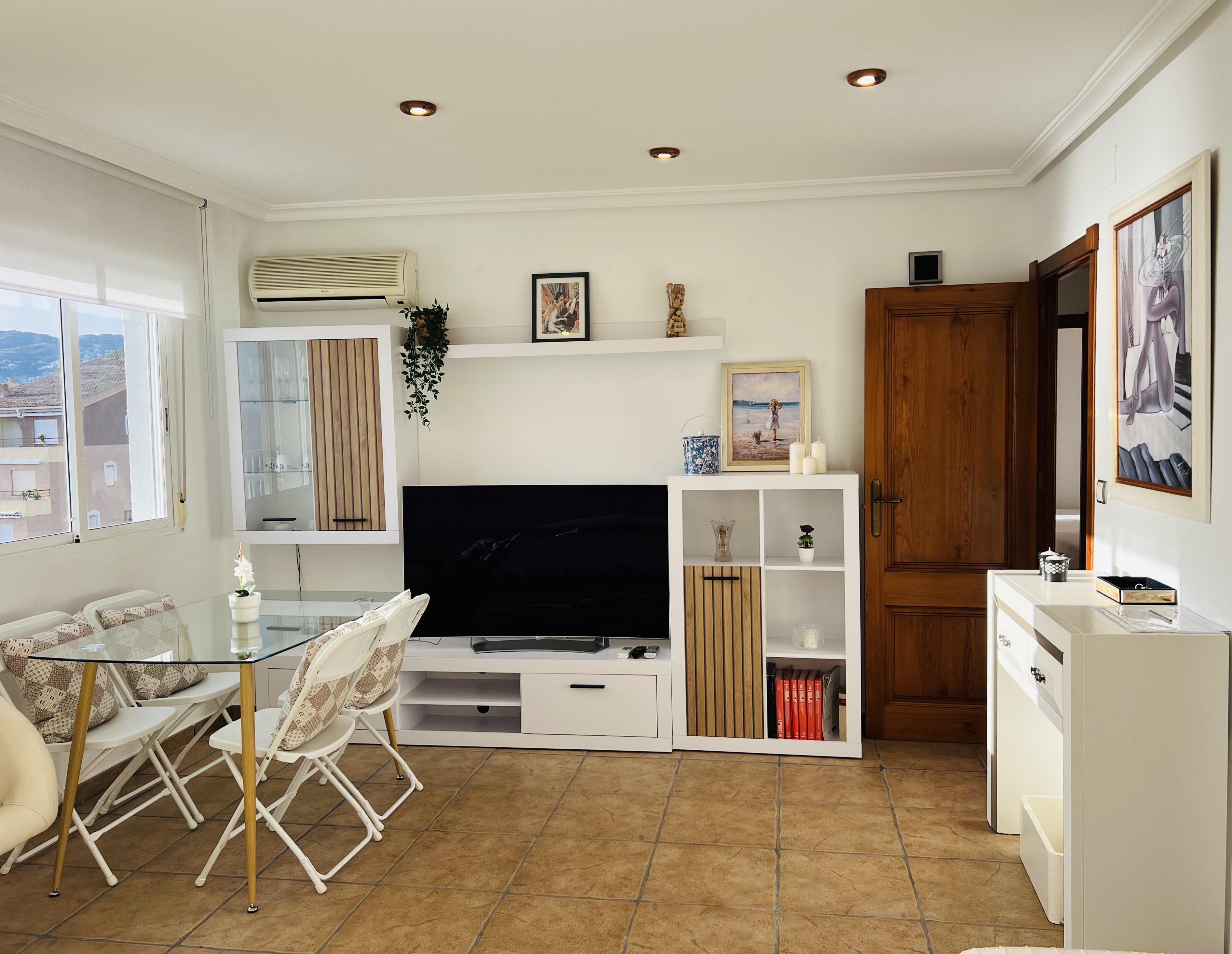 APARTAMENTO CON VISTAS AL MAR EN SALOBREA