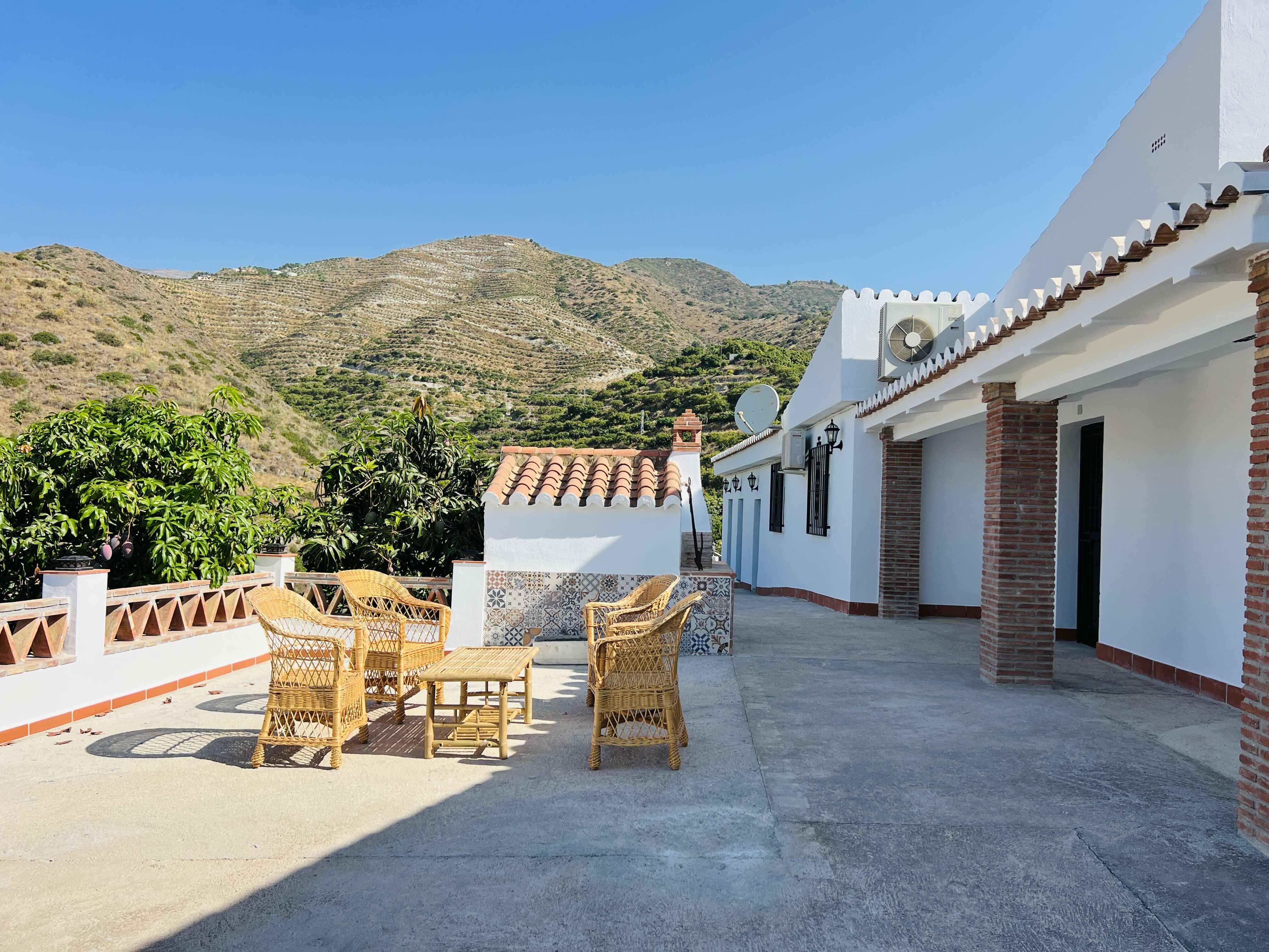 MAGNIFICA FINCA CON PISCINA PRIVADA