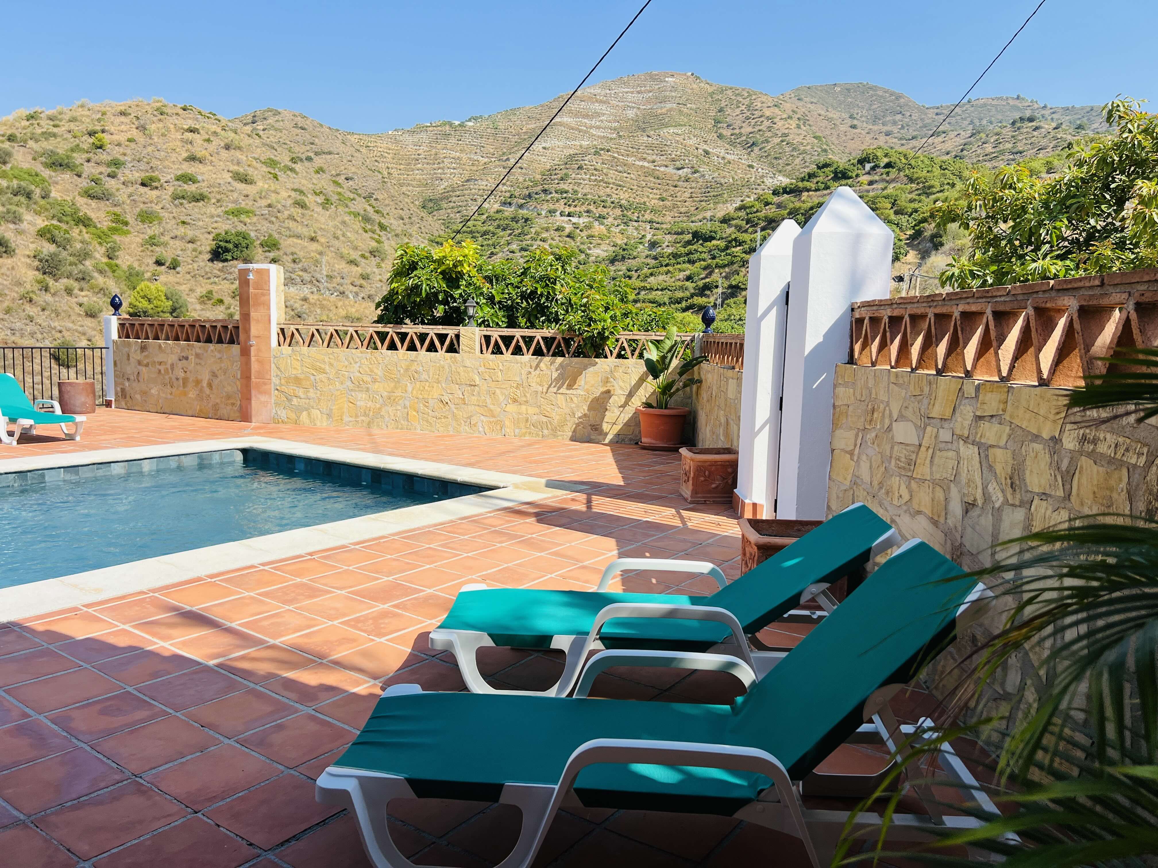 MAGNIFICA FINCA CON PISCINA PRIVADA