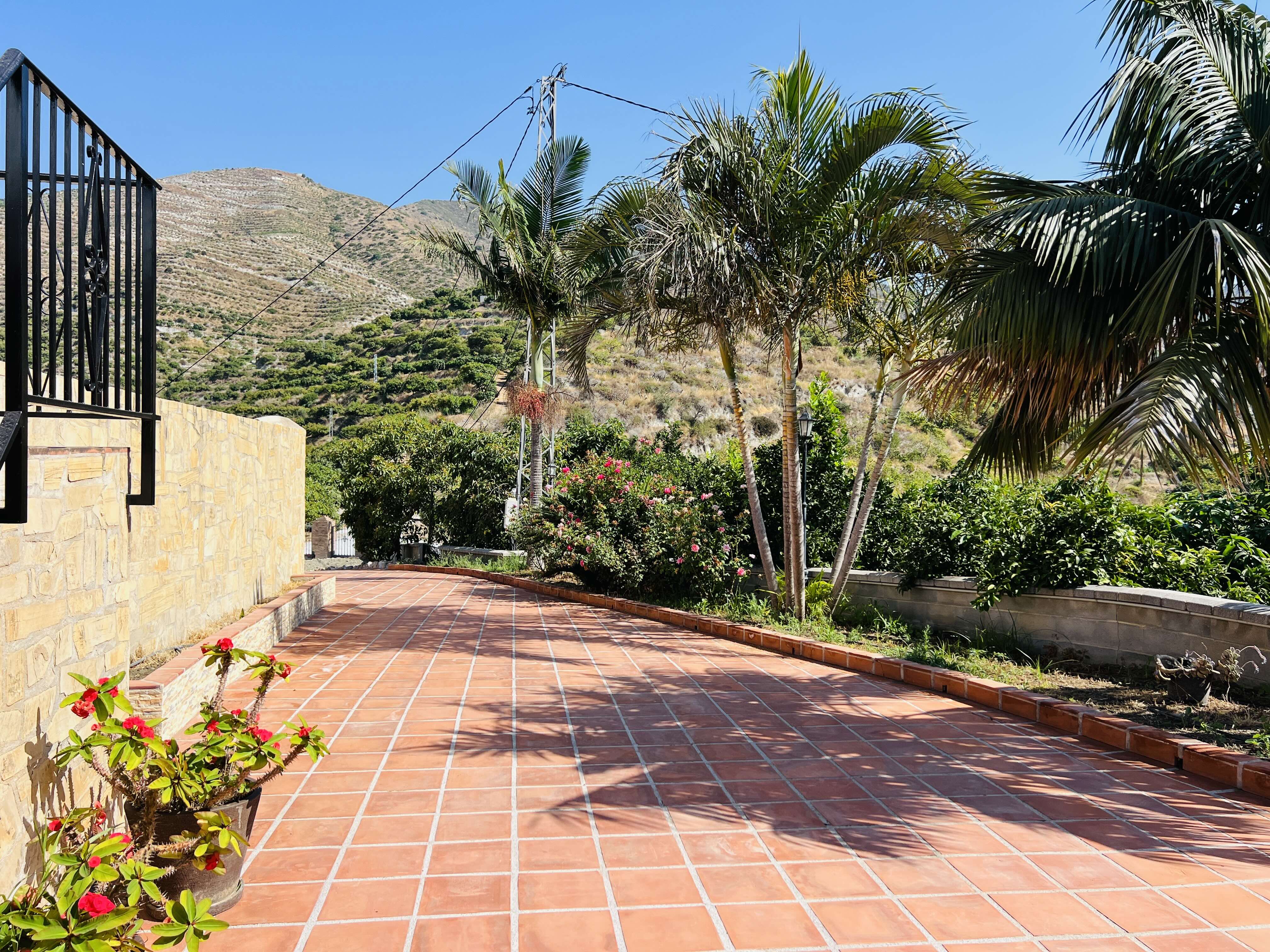 MAGNIFICA FINCA CON PISCINA PRIVADA