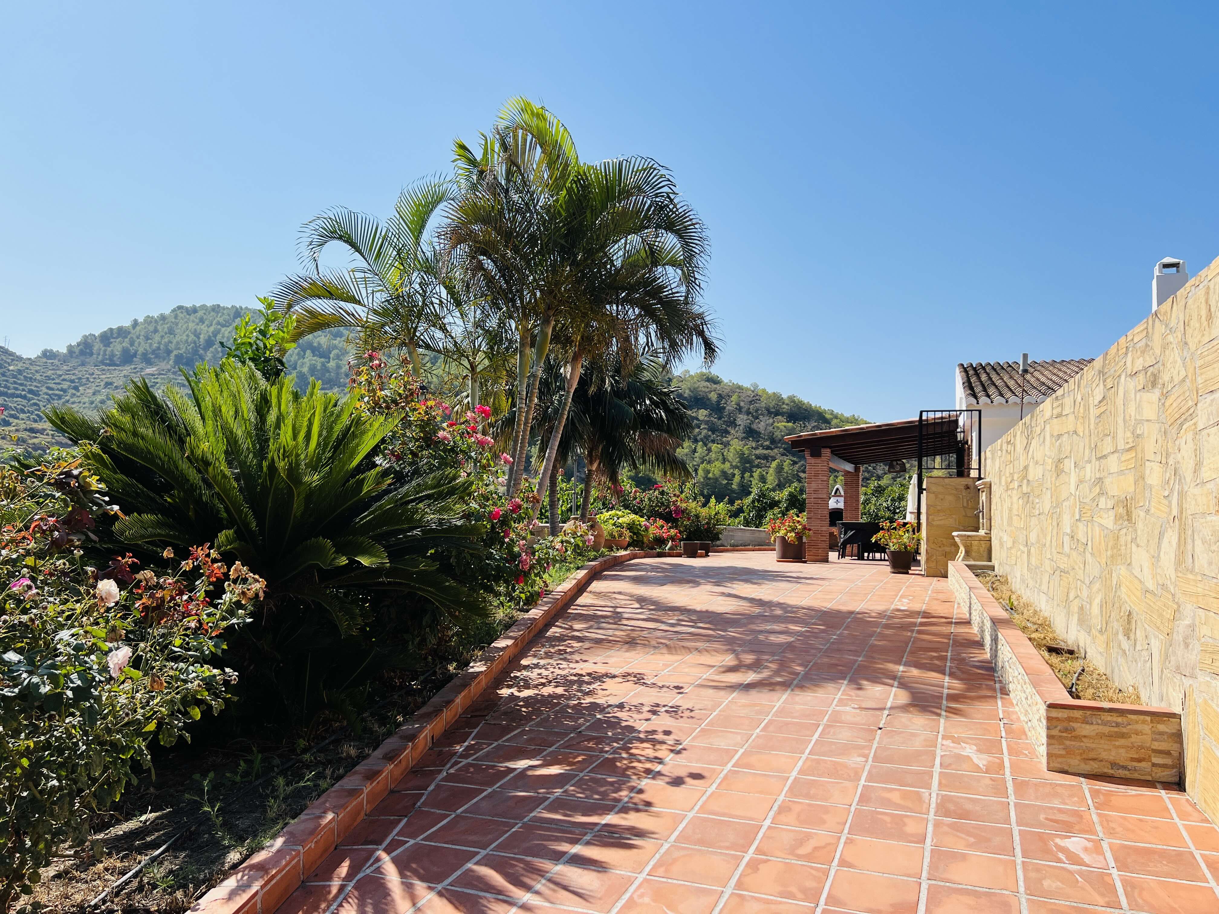 MAGNIFICA FINCA CON PISCINA PRIVADA